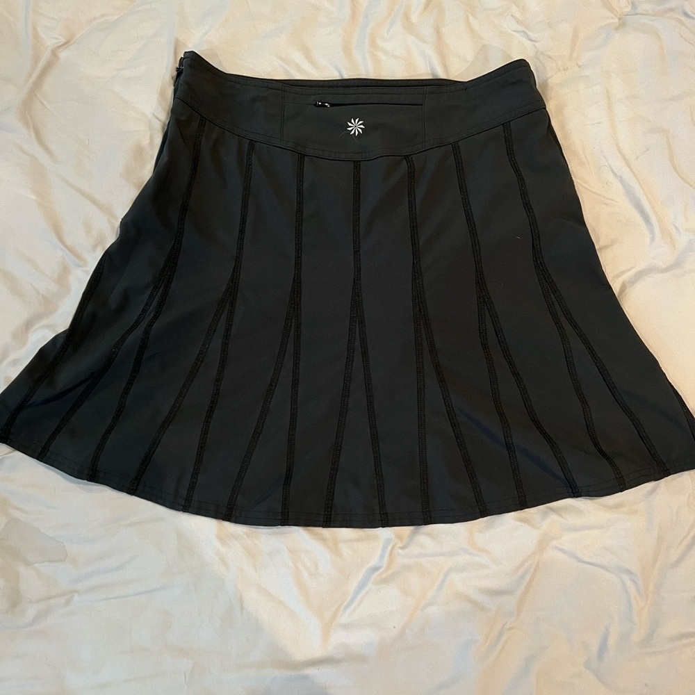 Athleta black wear about skort//skirt, size 8